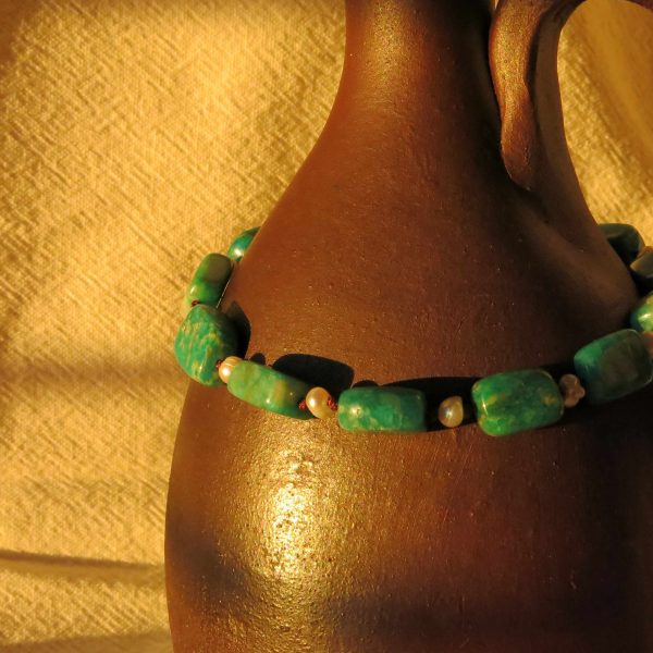 Ras-de-cou Sarah en amazonite – présence & équilibre